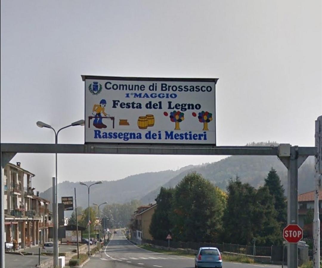 Locazione Turistica Varaita-Brossasco エクステリア 写真