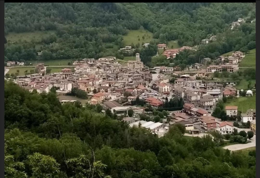 Locazione Turistica Varaita-Brossasco エクステリア 写真